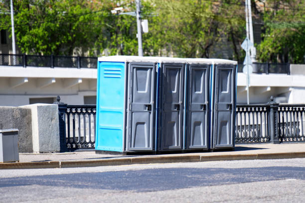 Porta potty delivery and setup in Jamaica Beach, TX