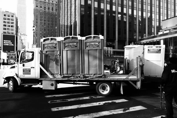 Portable Toilet Options We Offer in Jamaica Beach, TX
